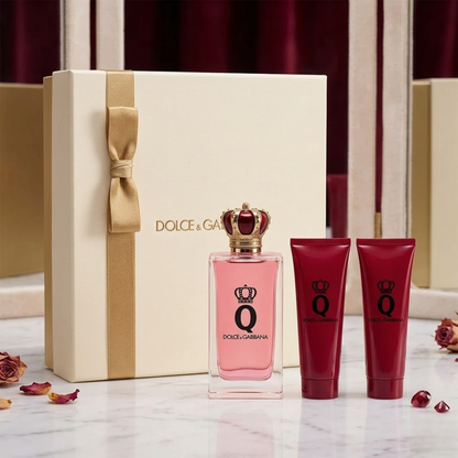 Dolce & Gabbana Set Q  3Pc (3.3 Oz Edp ,1.69 Oz SG ,1.69 Oz Body Lotion) Women